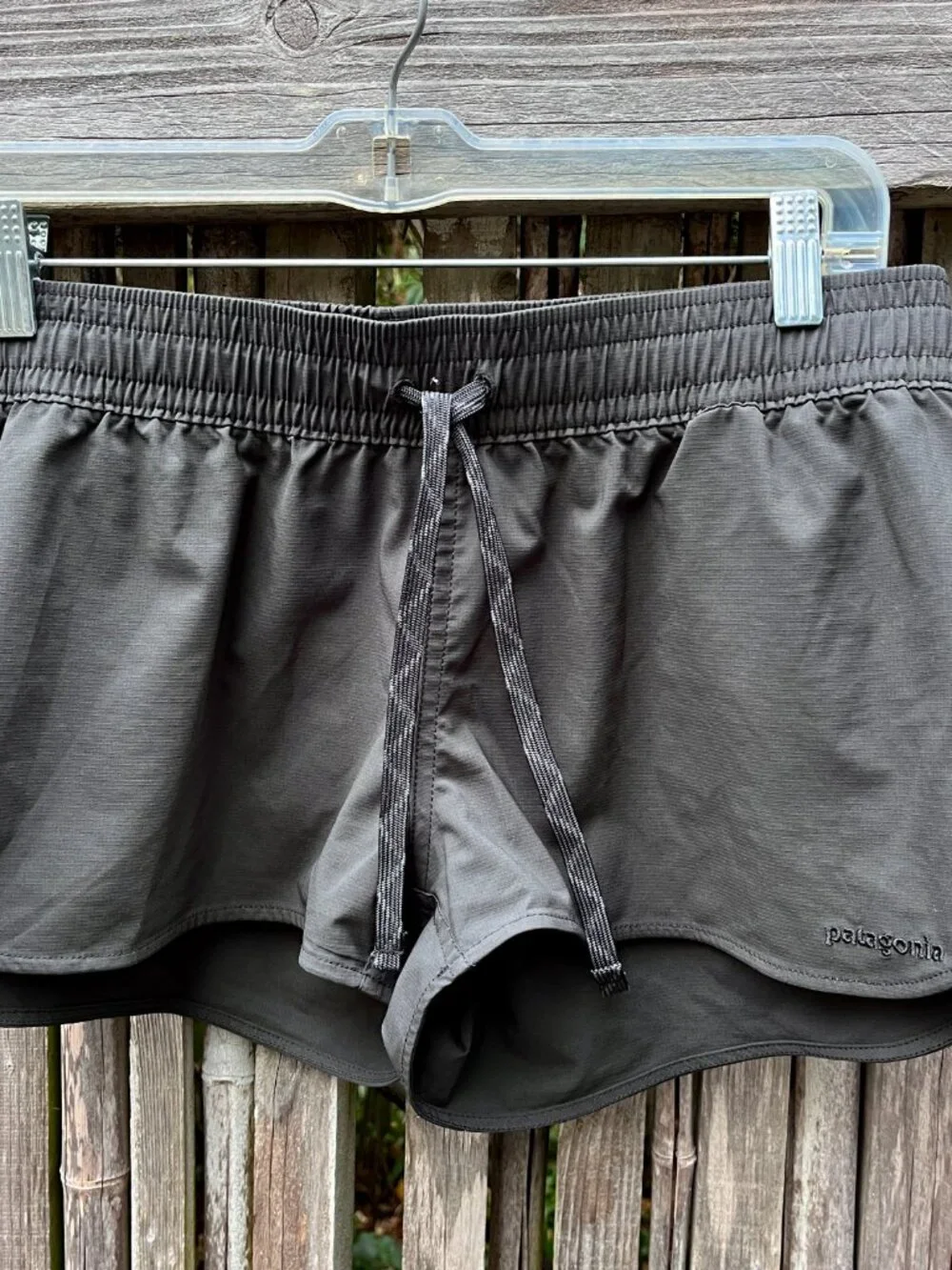 Patagonia Women's Stretch Board Shorts sz S black